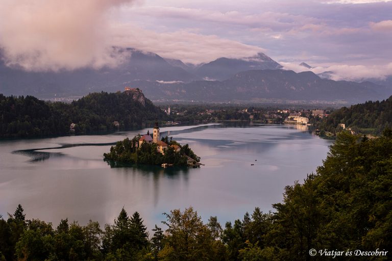 Més informació sobre l'article El Llac Bled i l’ascensió al millor mirador del Triglav