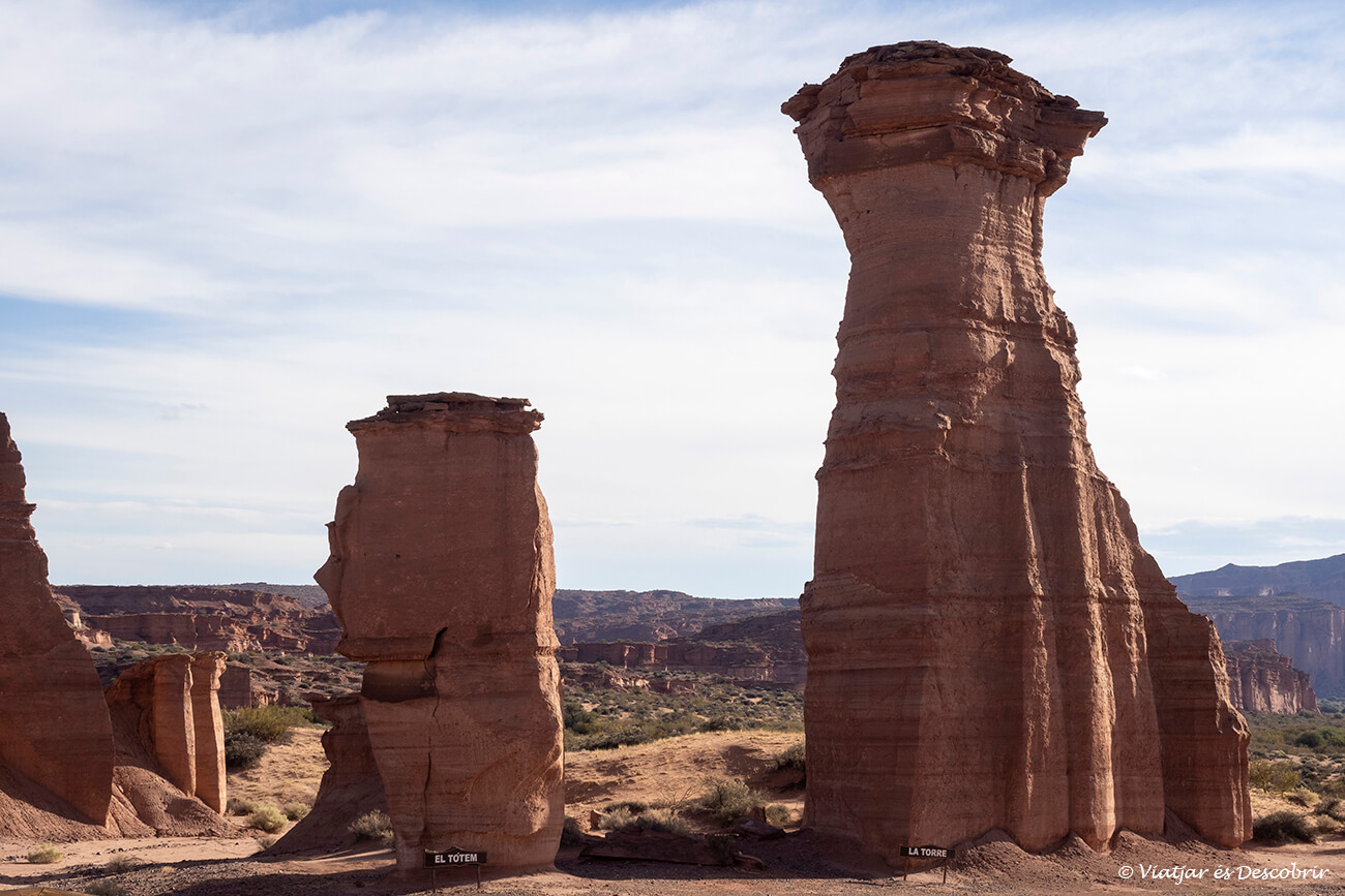 formacions rocoses per on passen els tours pel Parc Nacional Talampaya