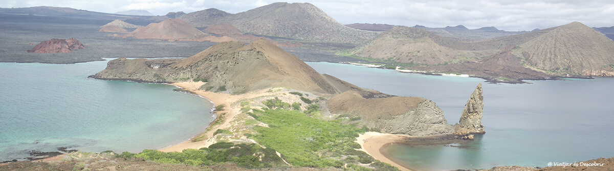 panoràmica de l'illa bartolomé a les galapagos