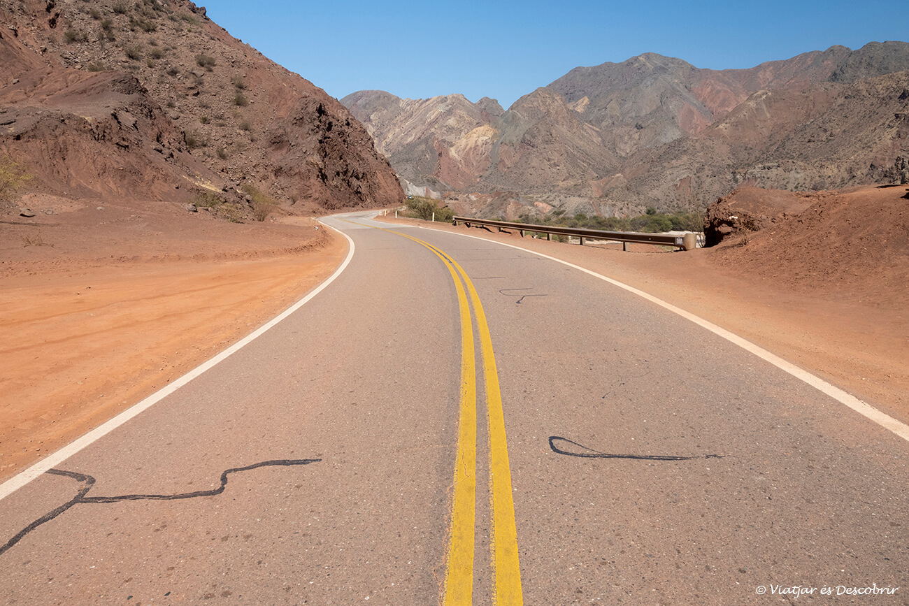 carretera asfaltada de la Quebrada de las Conchas