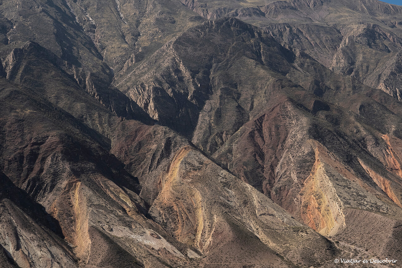 muntanya de colors a la muntanya de Maimará