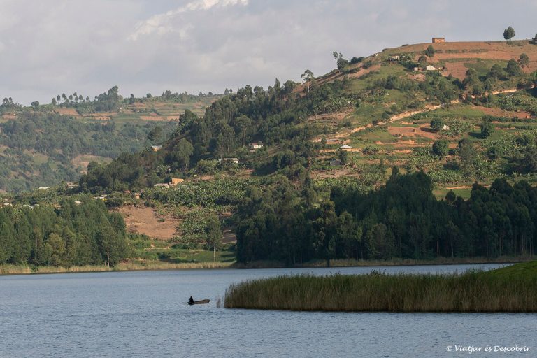 Més informació sobre l'article Què fer al llac Bunyonyi: El final perfecte per una ruta per Uganda