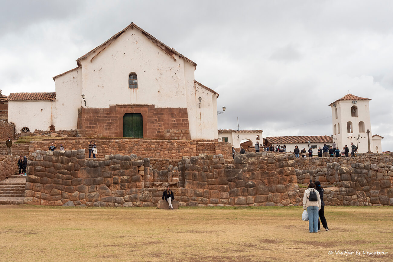 antig mur inca al poble de Chinchero