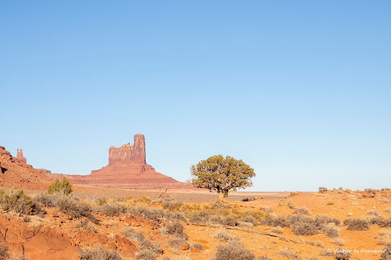paisatge de Monument Valley i un dels millors llocs on dormir a l'oest dels Estats Units