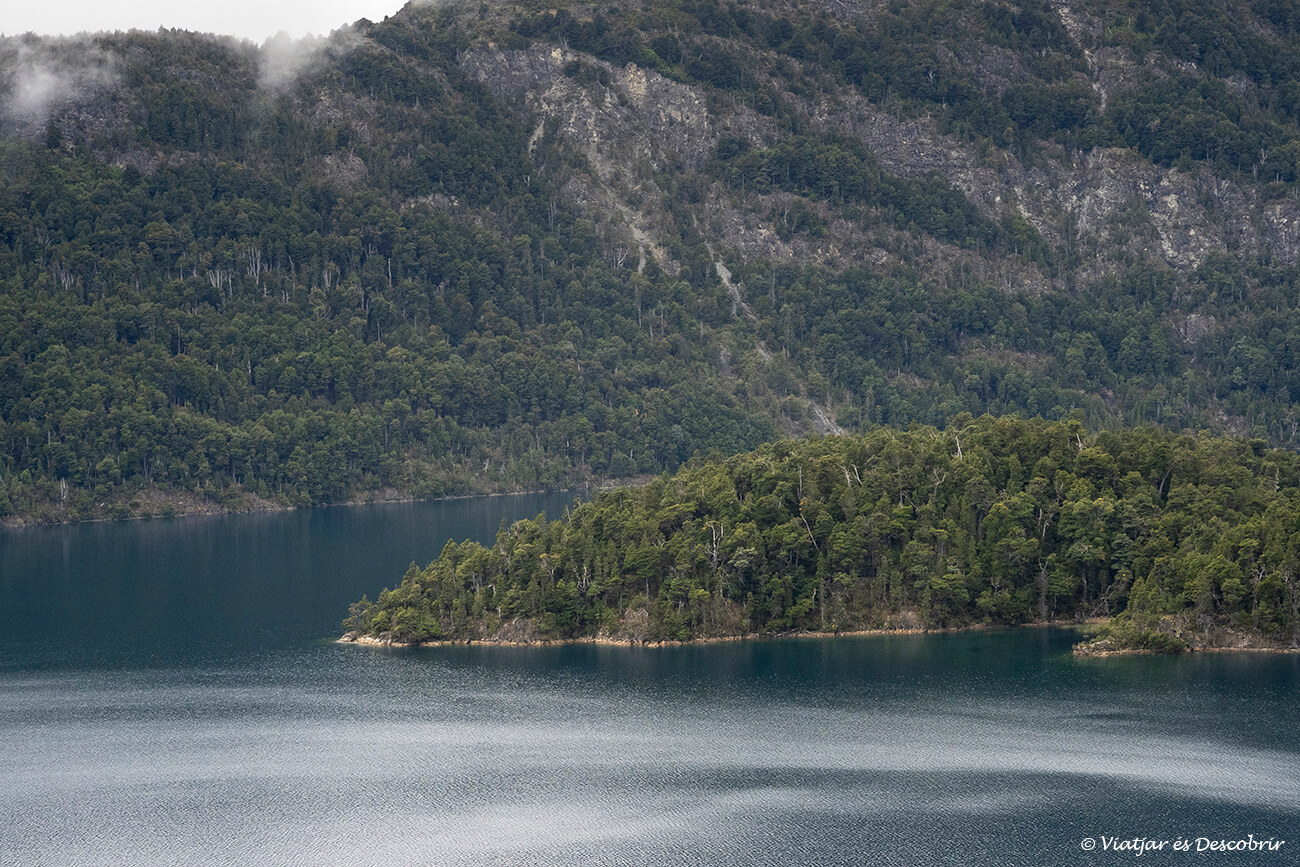 una de les llacunes del nord de la Patagònia que són tan característiques pel voltant de Bariloche