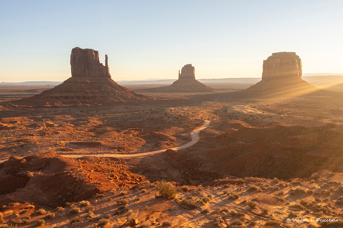 sortida de sol a Monument Valley