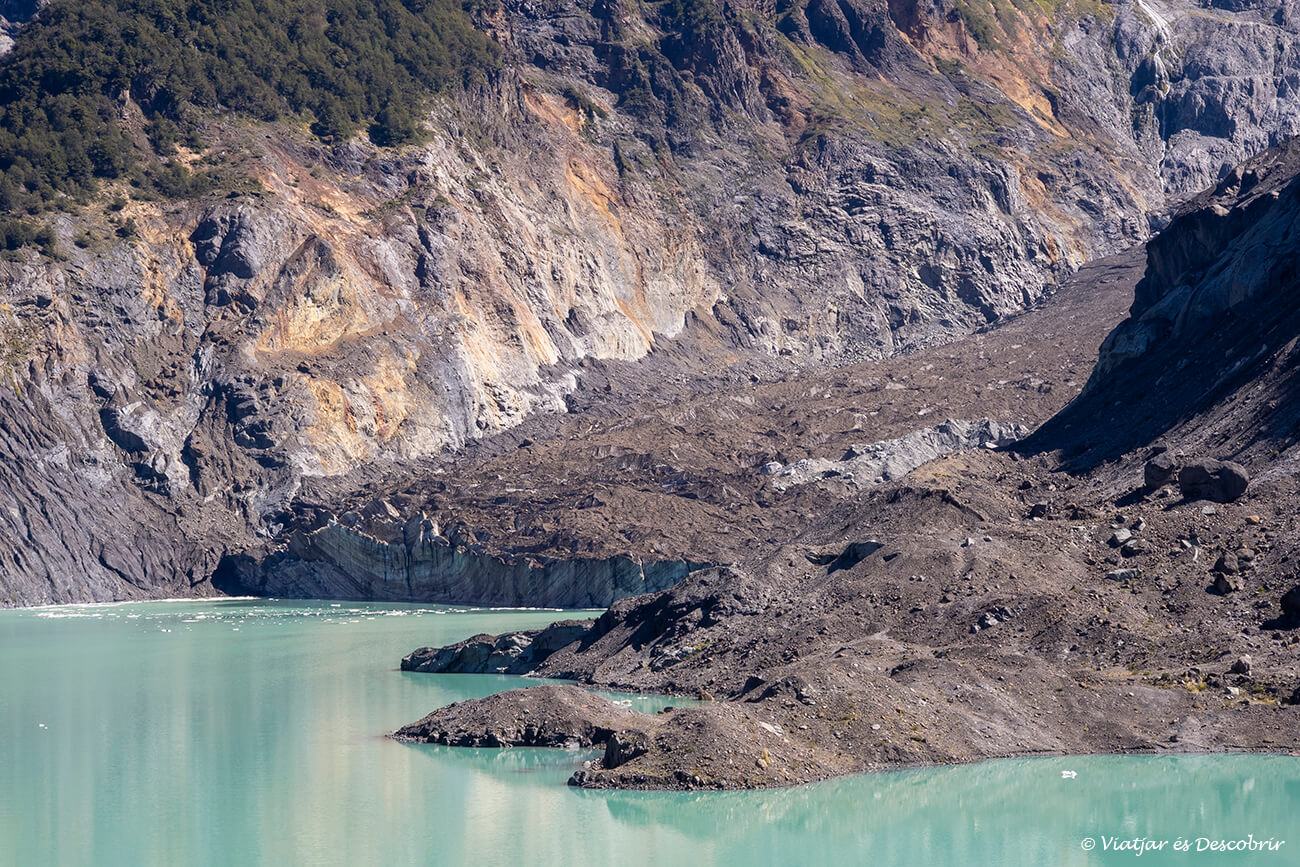 llacuna i glacera a la zona del Cerro Tronador que és un dels llocs més impressionants que veure a Bariloche